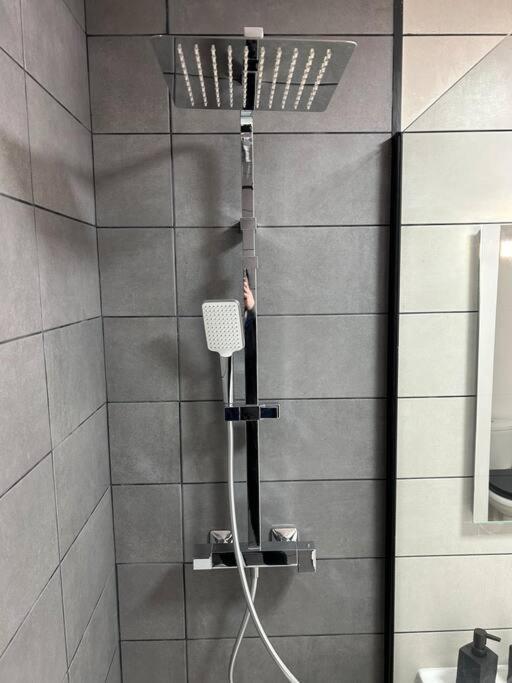 Apartment 900m De La Gare *